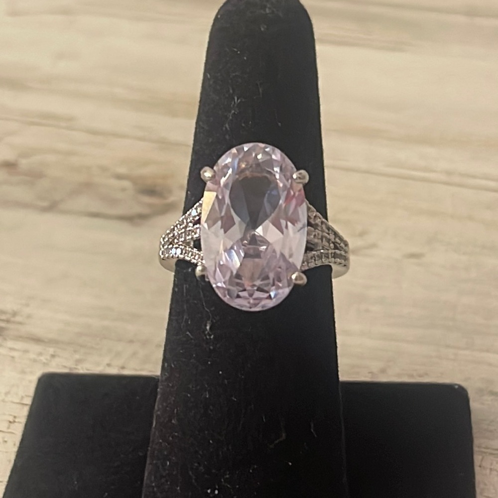 Sparkling Statement Ring.